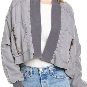 YFB FARA LIGHT GRAY REVERSIBLE JACKET SIZE MEDIUM